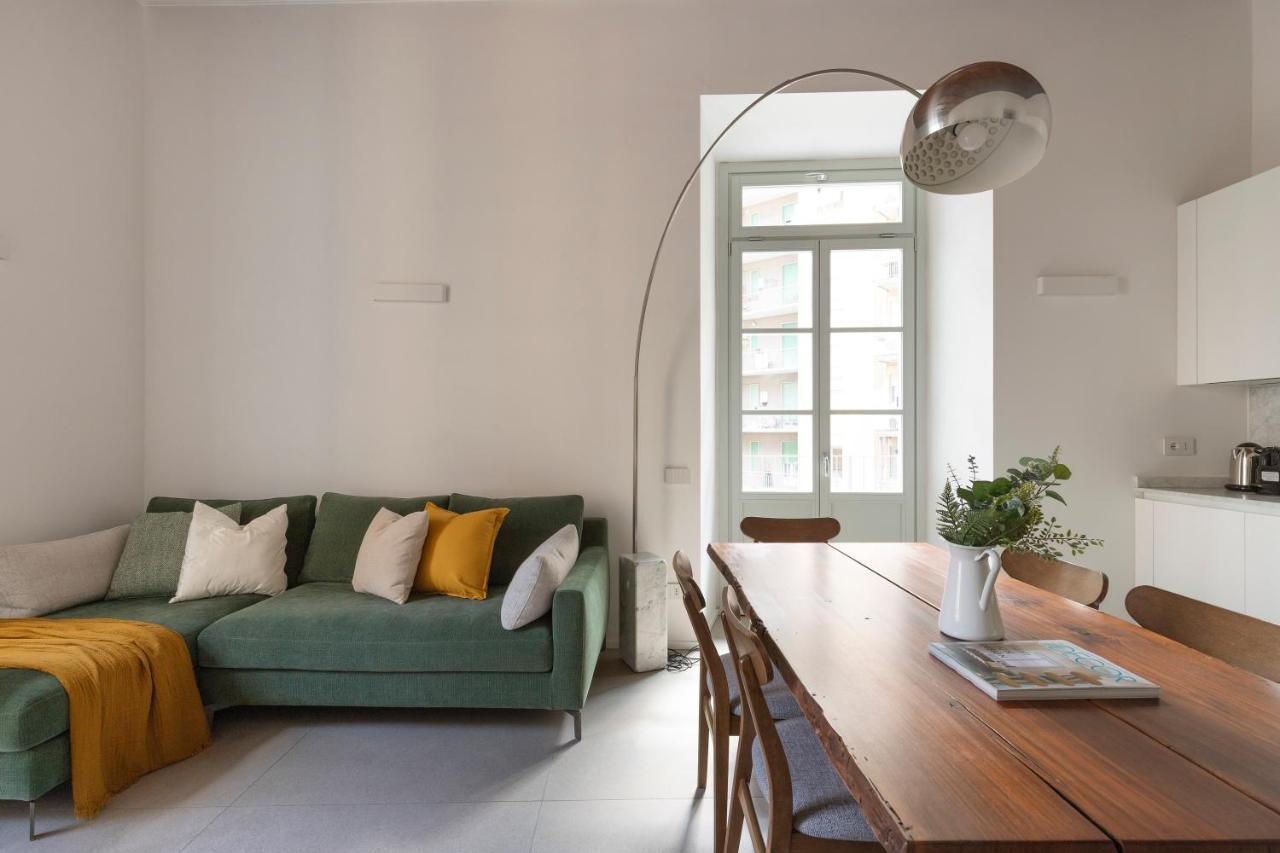 Mc House Como Con Posto Auto Εξωτερικό φωτογραφία